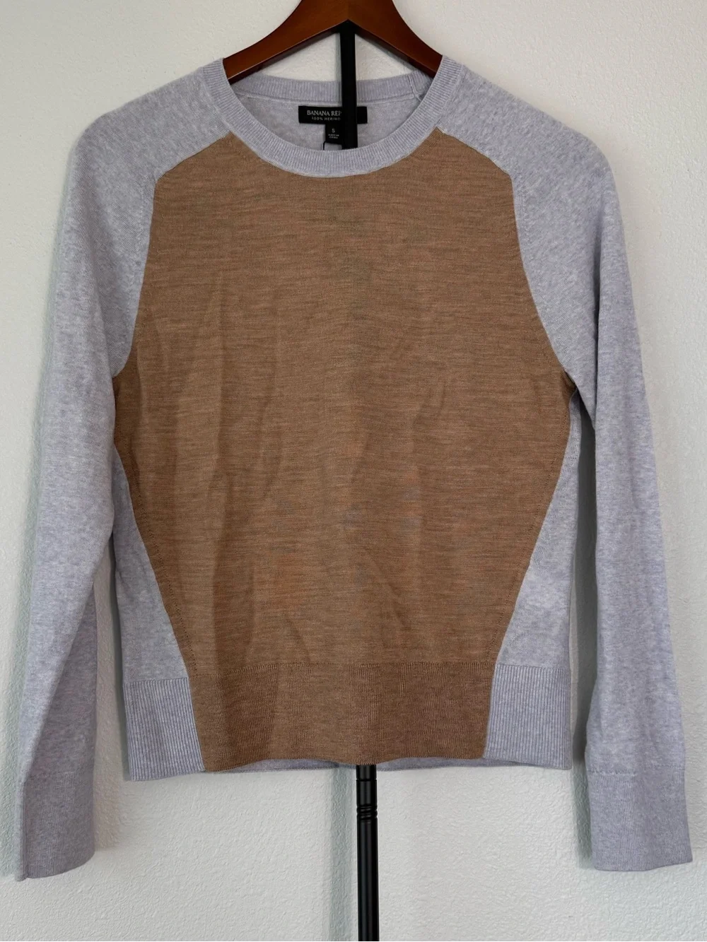 Banana Republic NWT 100% Merino Wool Colorblock Crewneck Sweater Women Size S